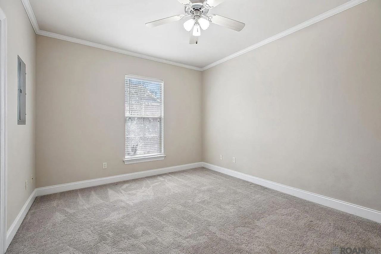 7300 Burbank Drive - Photo 6 of 10