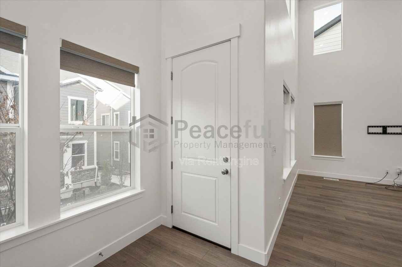 4322 Notch Peak Lane #1 - Photo 5 of 12