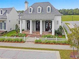 featured image of 3151 Pointe-Marie Dr