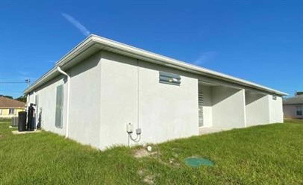 1116 1116/1118 Albert Ave - Photo 2 of 13