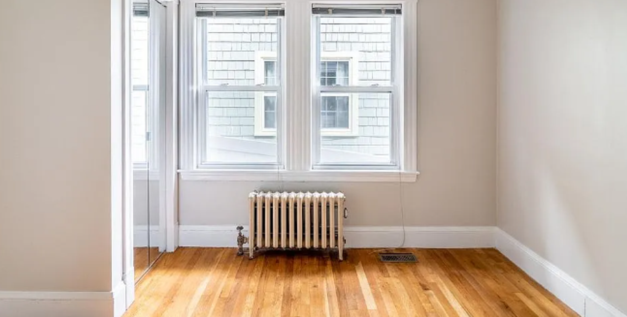 116 Hillside Street - Photo 7 of 10