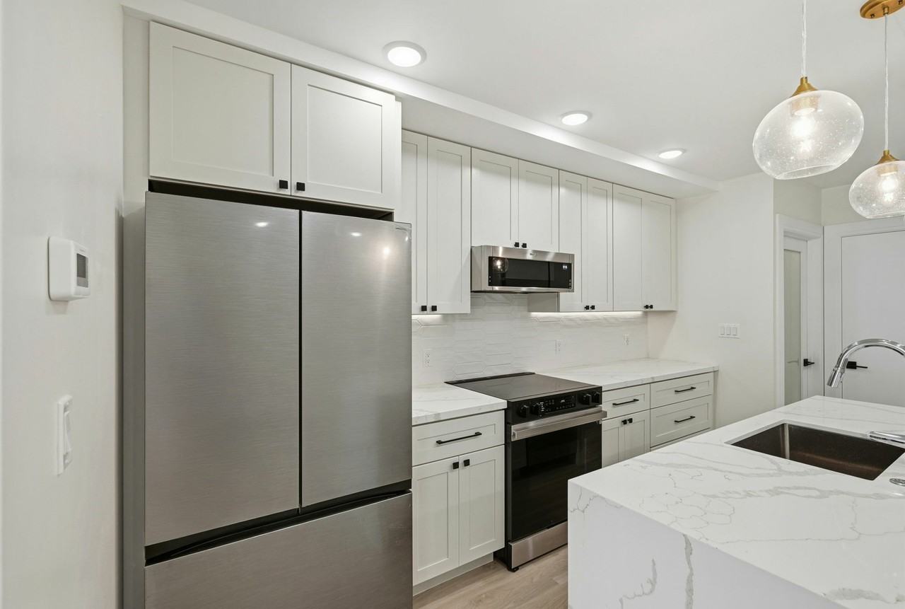 2172 20th Avenue - Photo 6 of 34