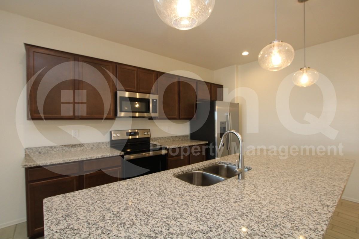 2068 East Escondido Place - Photo 2 of 20