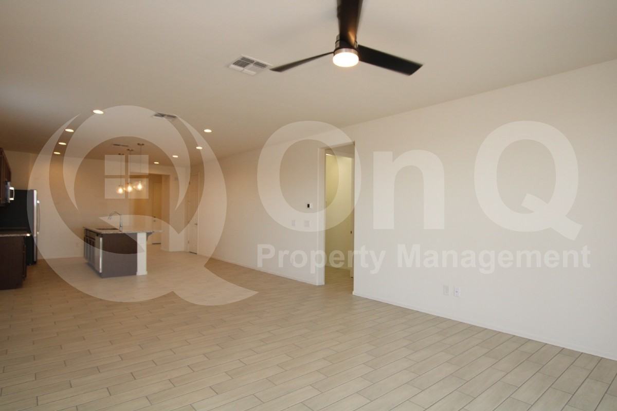 2068 East Escondido Place - Photo 3 of 20