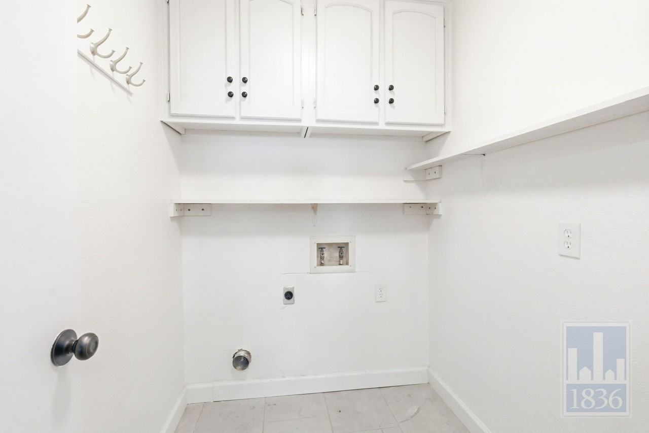 2009 Sandberg Dr #159 - Photo 6 of 33