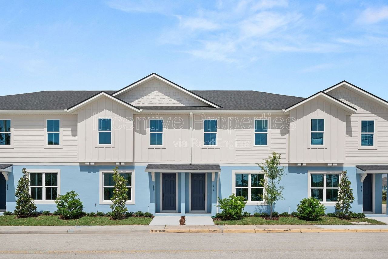 454 Goodall Avenue - Photo 3 of 41