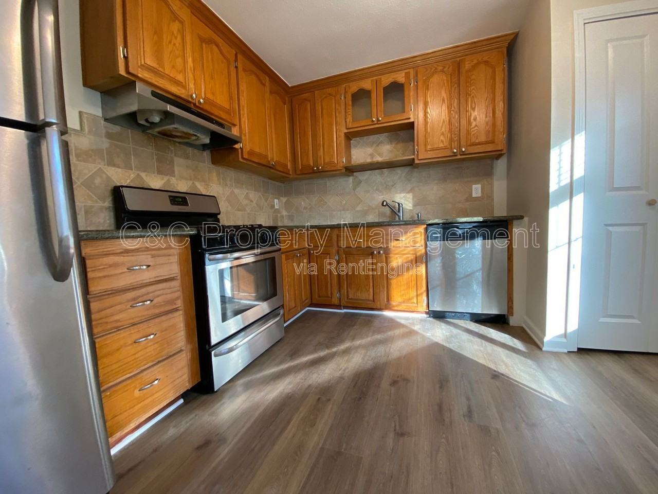 1448 Noche Buena Street #A - Photo 3 of 7