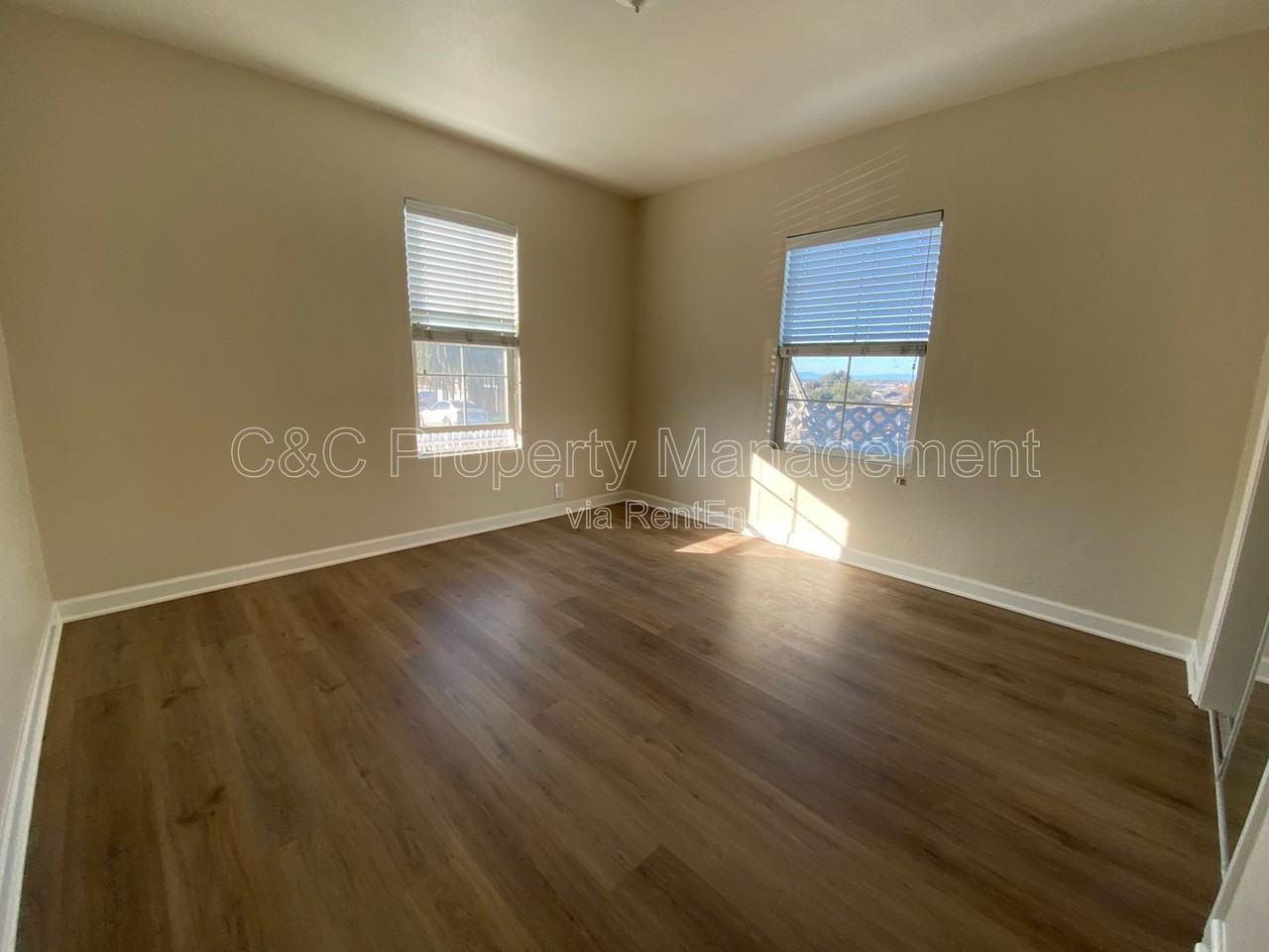 1448 Noche Buena Street #A - Photo 4 of 7