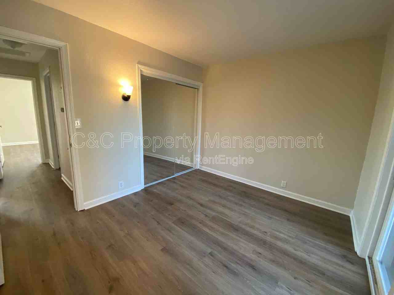 1448 Noche Buena Street #A - Photo 6 of 7