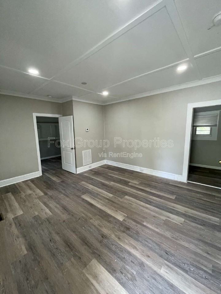 19 Powder Street Northwest - Photo 3 of 10