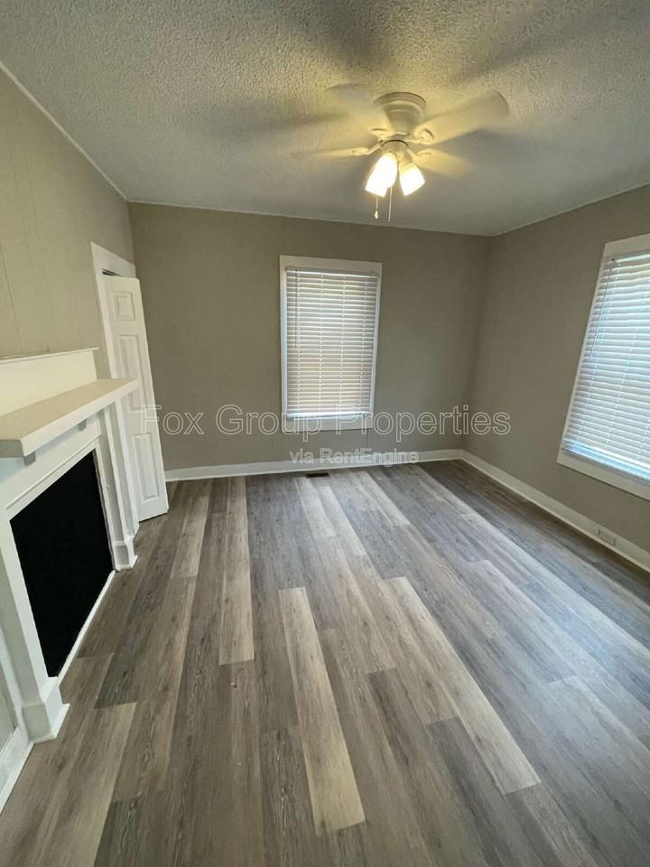 19 Powder Street Northwest - Photo 4 of 10