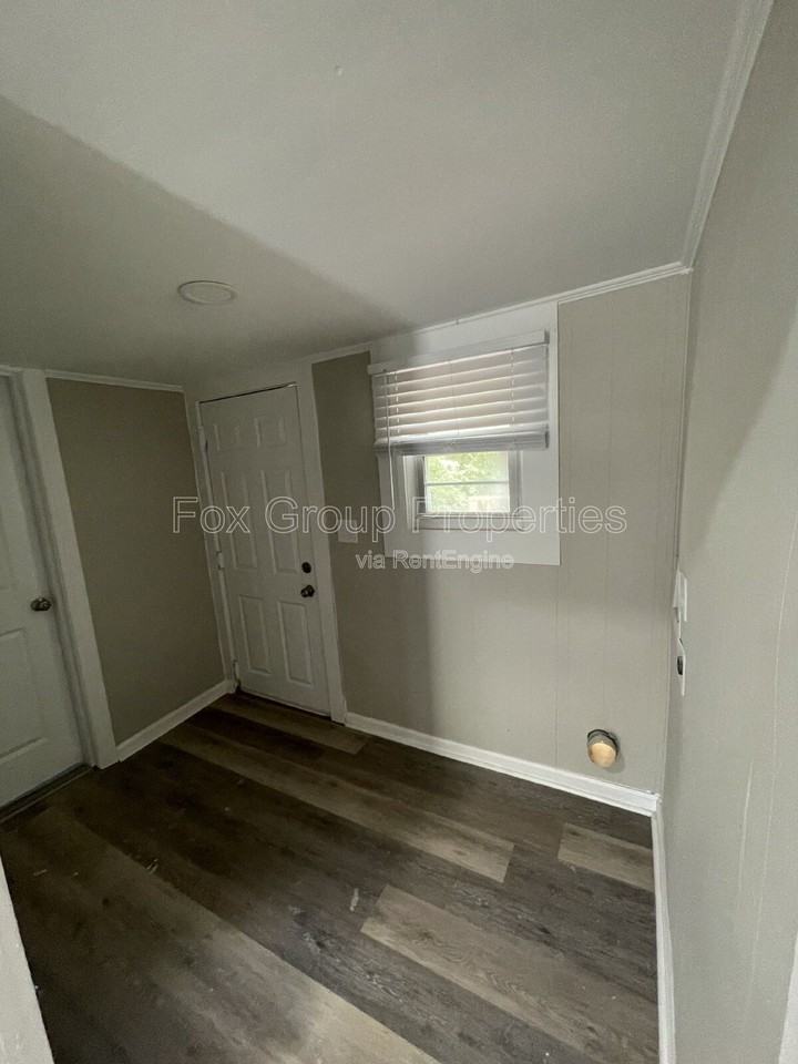 19 Powder Street Northwest - Photo 6 of 10