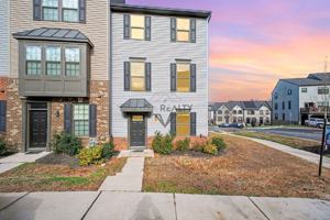 featured image of 1101 Rampart Dr