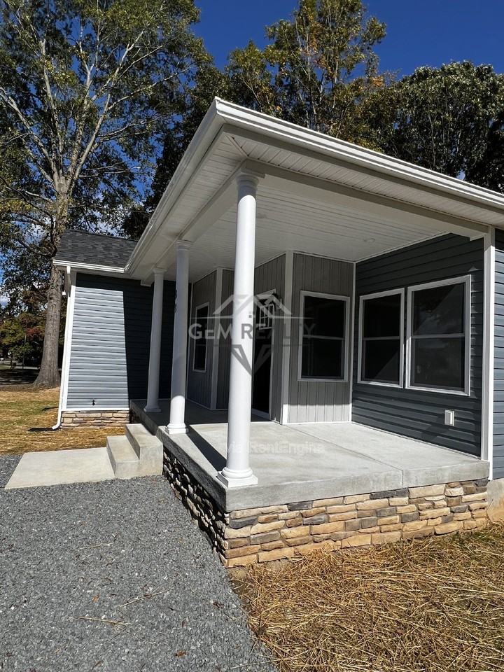 38 Meadow View Ln - Photo 6 of 44