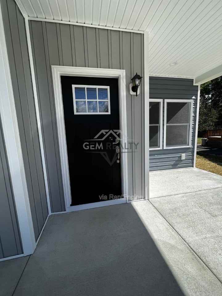 38 Meadow View Ln - Photo 7 of 44