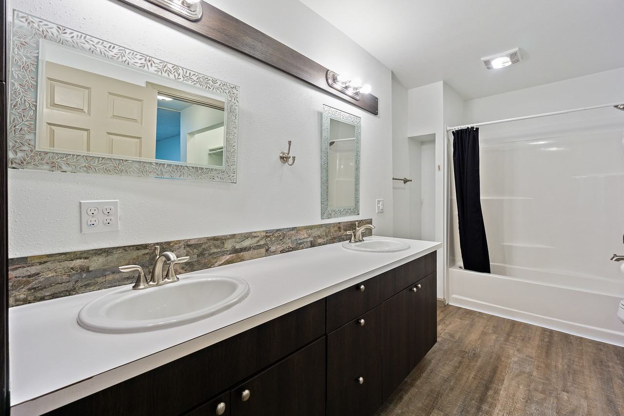 23109 25th Ave S #2 - Photo 7 of 24