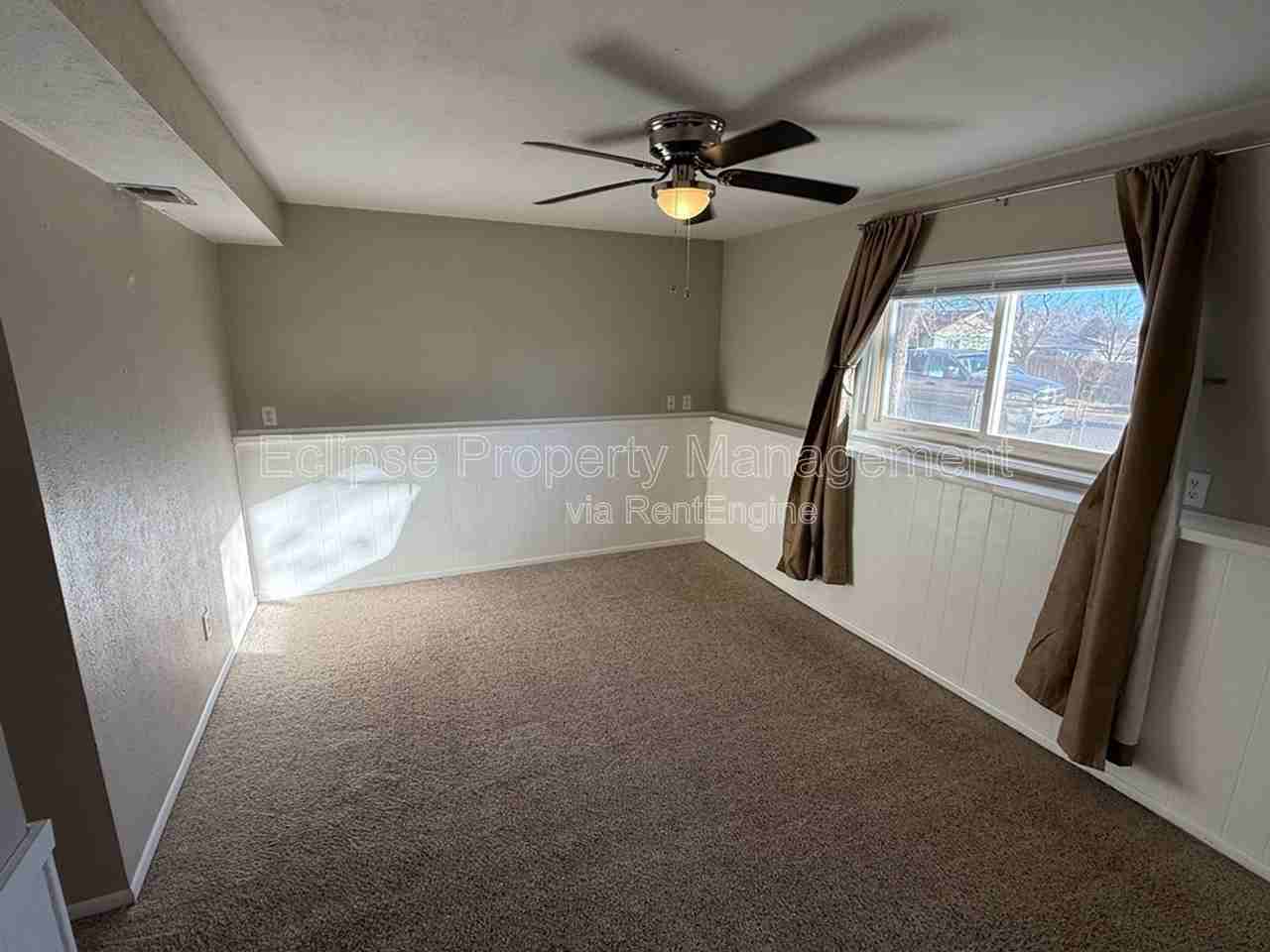 2810 Bookcliff Avenue - Photo 3 of 45