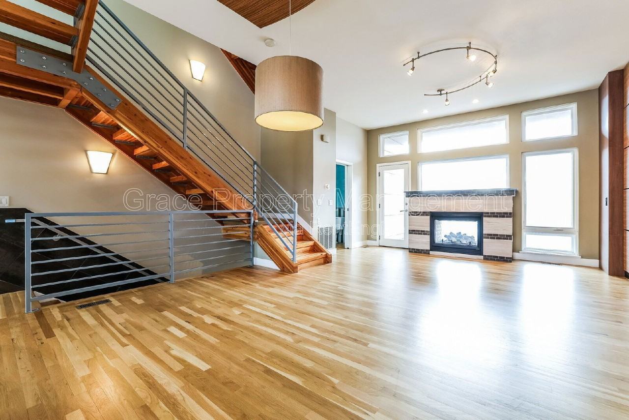 2507 Larimer Street - Photo 4 of 21