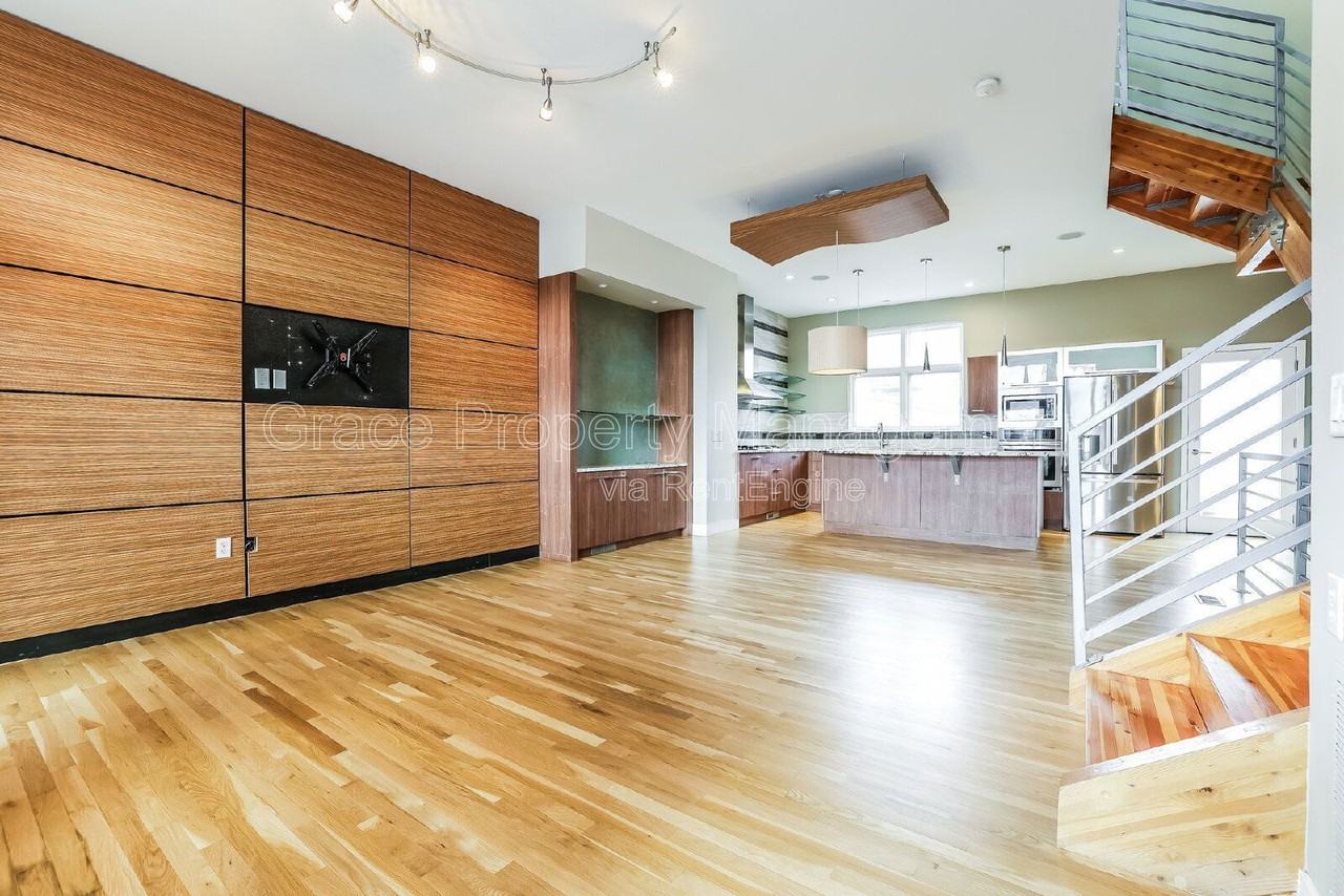 2507 Larimer Street - Photo 6 of 21