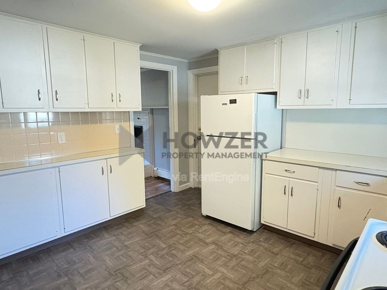 20 Ellis Drive - Photo 3 of 27