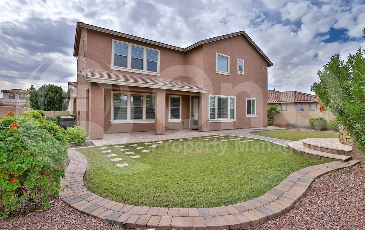 1118 E Euclid Ave - Photo 2 of 3