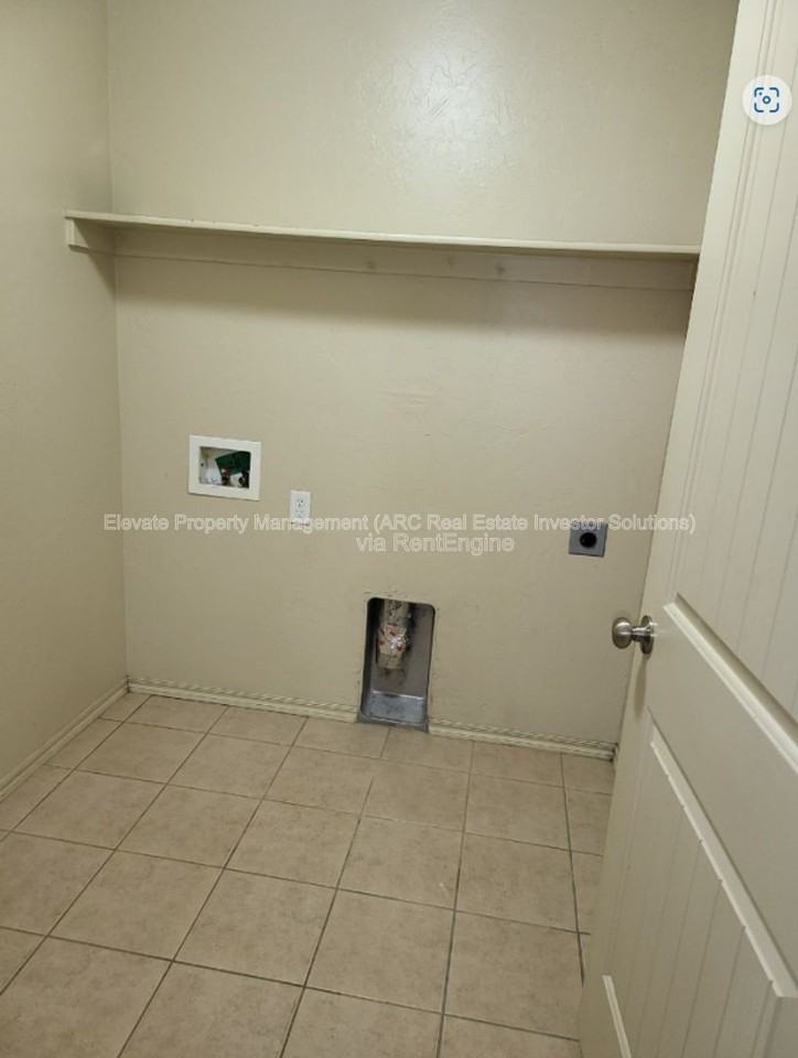 921 W Prairie Wind Way - Photo 6 of 24