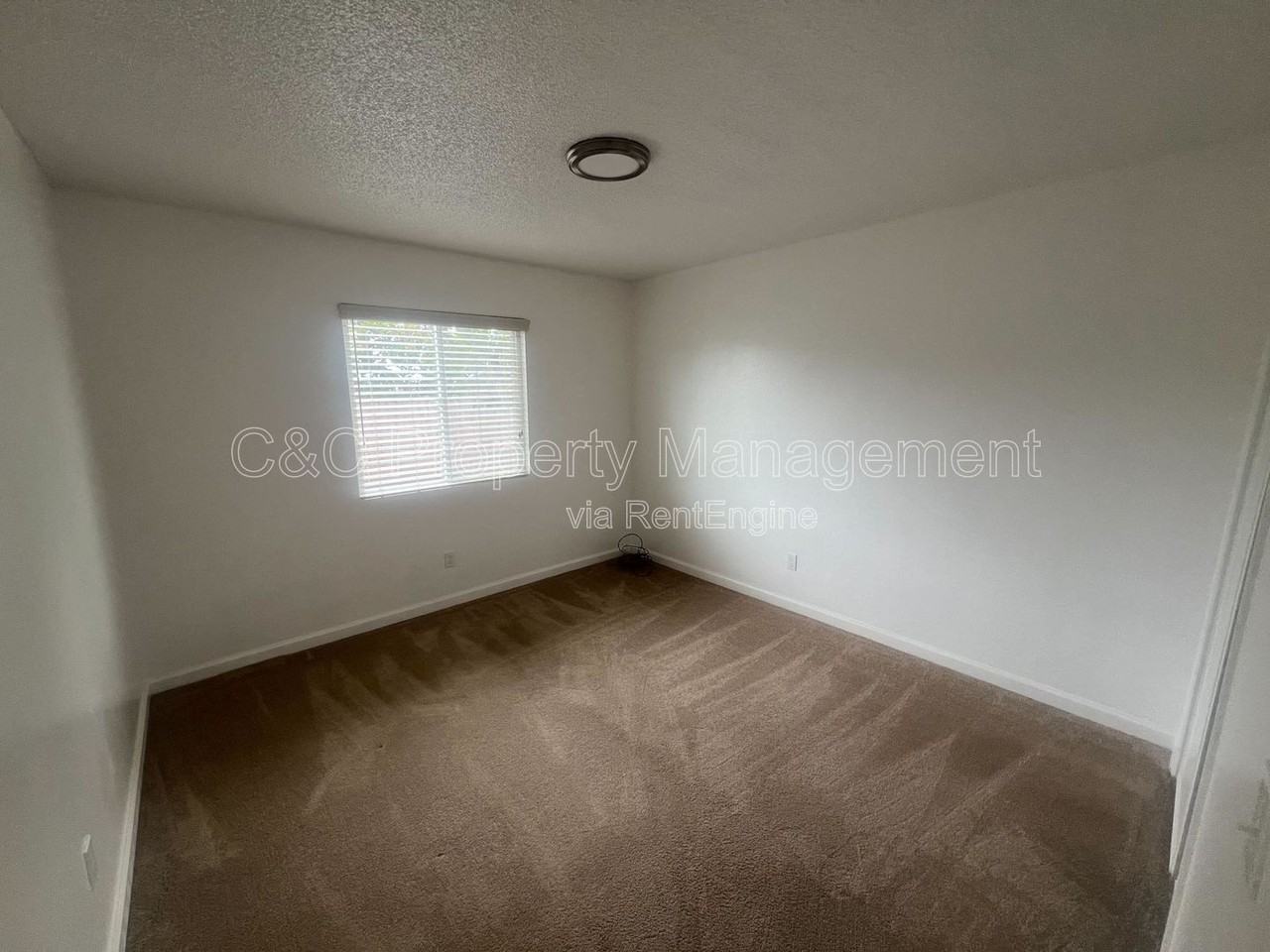 1280 Hilby Avenue #13 - Photo 5 of 5