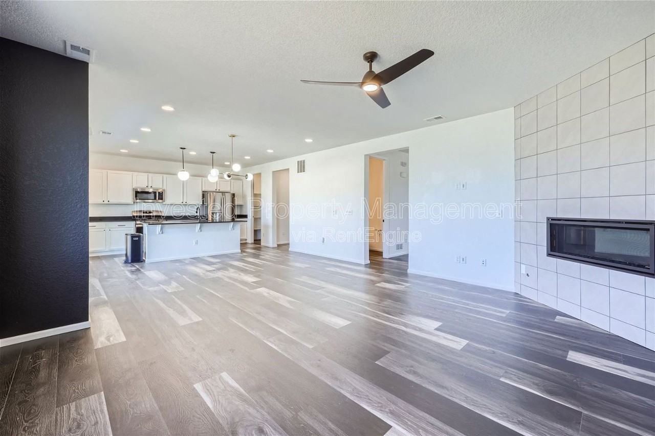 8051 Ralston Creek Ave - Photo 6 of 28