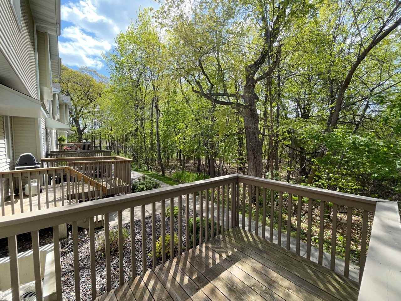 3713 Livingston Avenue - Photo 4 of 30