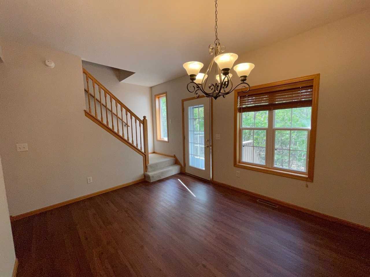 3713 Livingston Avenue - Photo 6 of 30