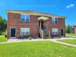 featured image of 306 Keeneland Drive #2B