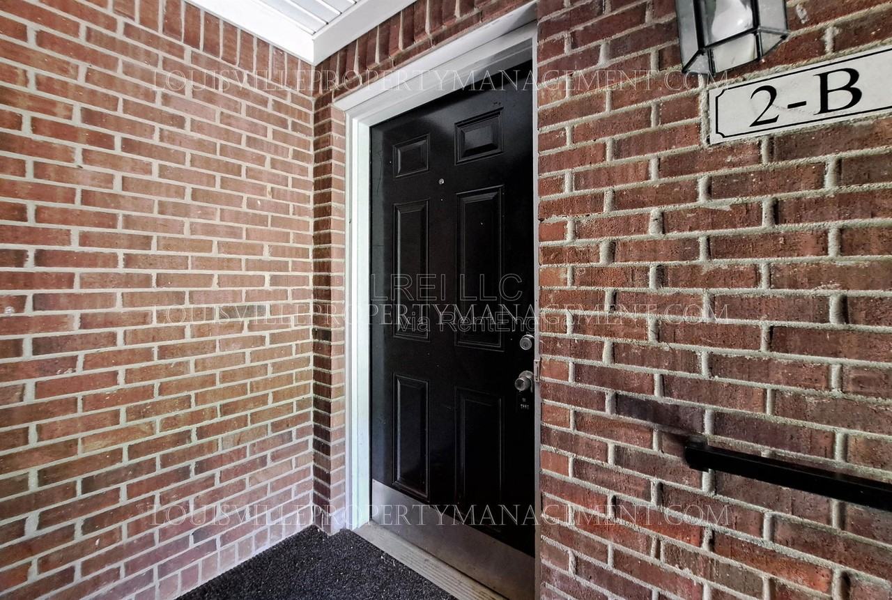 306 Keeneland Drive #2B - Photo 2 of 20