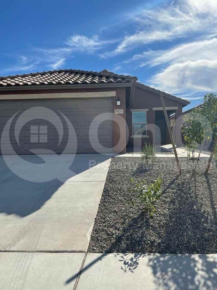 8851 East Stone Meadow Circle - Photo 2 of 18