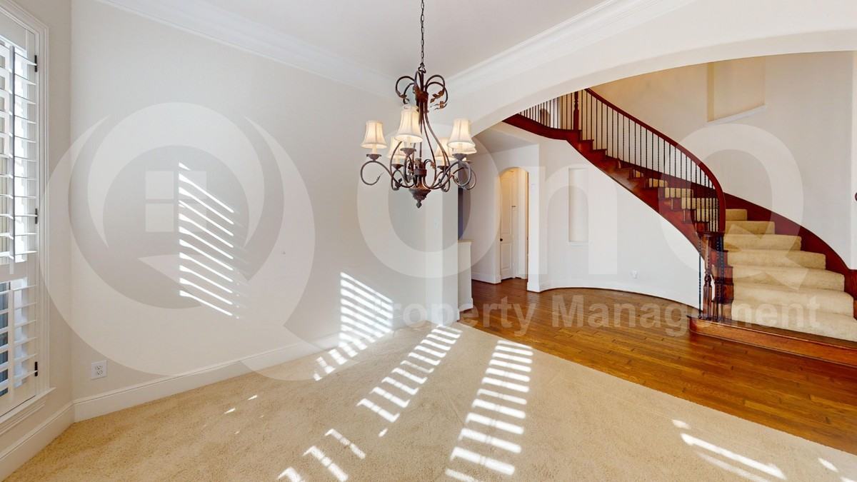 6033 Gentle Way - Photo 5 of 36