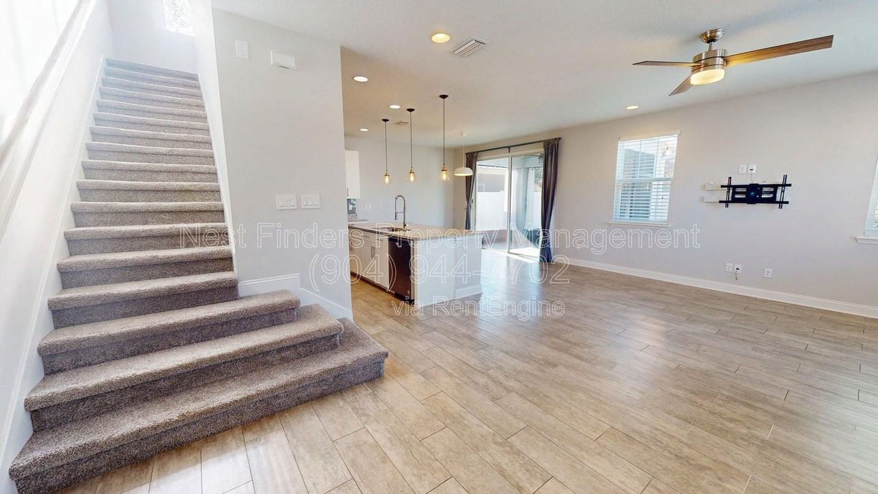 7030 Azalea Grove Dr - Photo 6 of 36