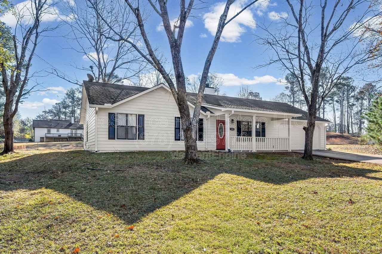 5345 Memorial Ln - Photo 4 of 35