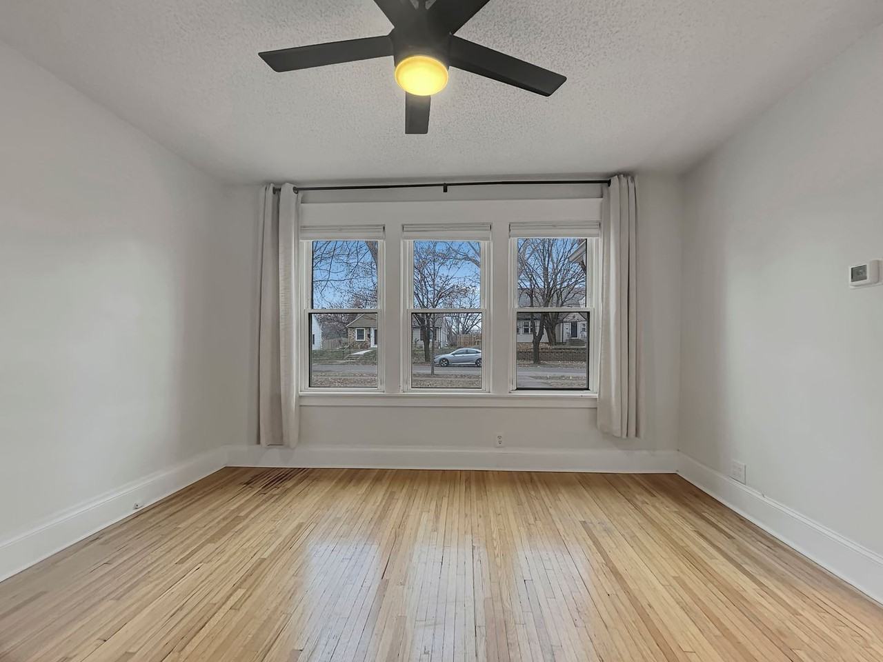 2729 Vernon Avenue South - Photo 7 of 26