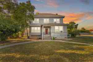 featured image of 121 East Lockeford Street #2