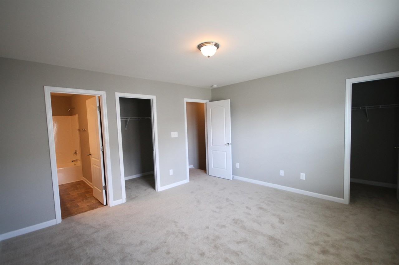 2233 Sunny Cove Dr #1 - Photo 2 of 34