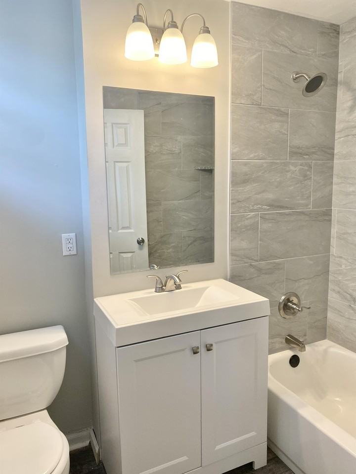 1600 1/2 11th St - Photo 4 of 6