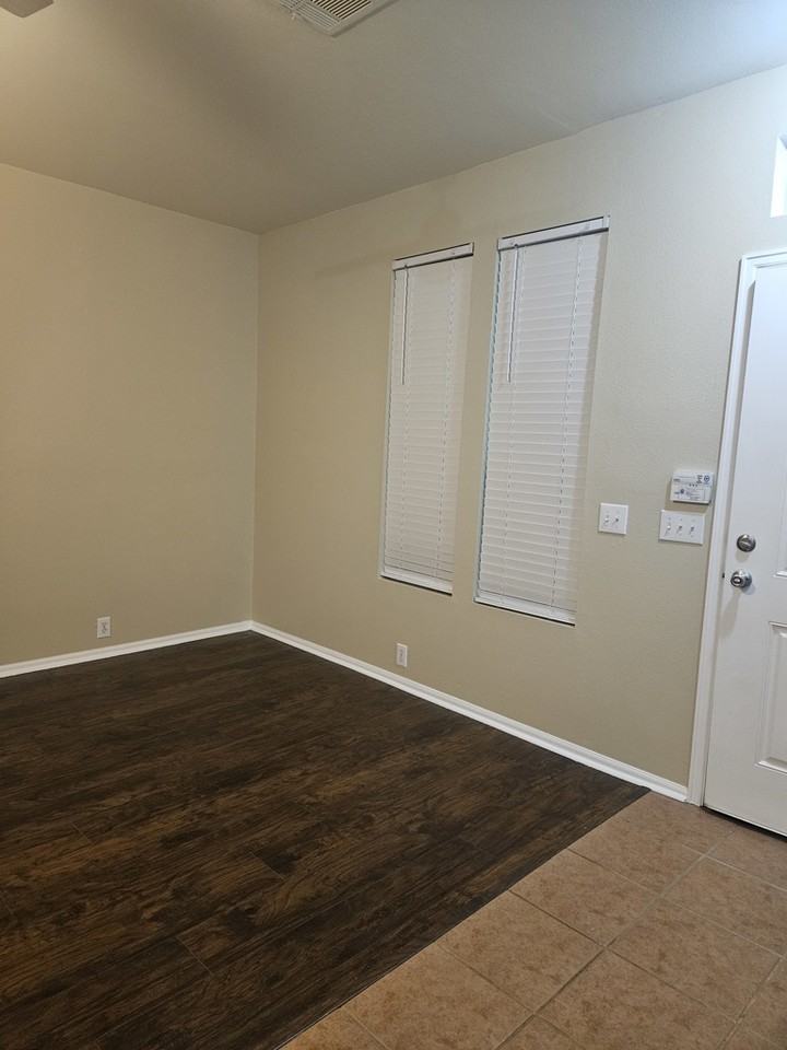 10722 County Sights - Photo 2 of 5