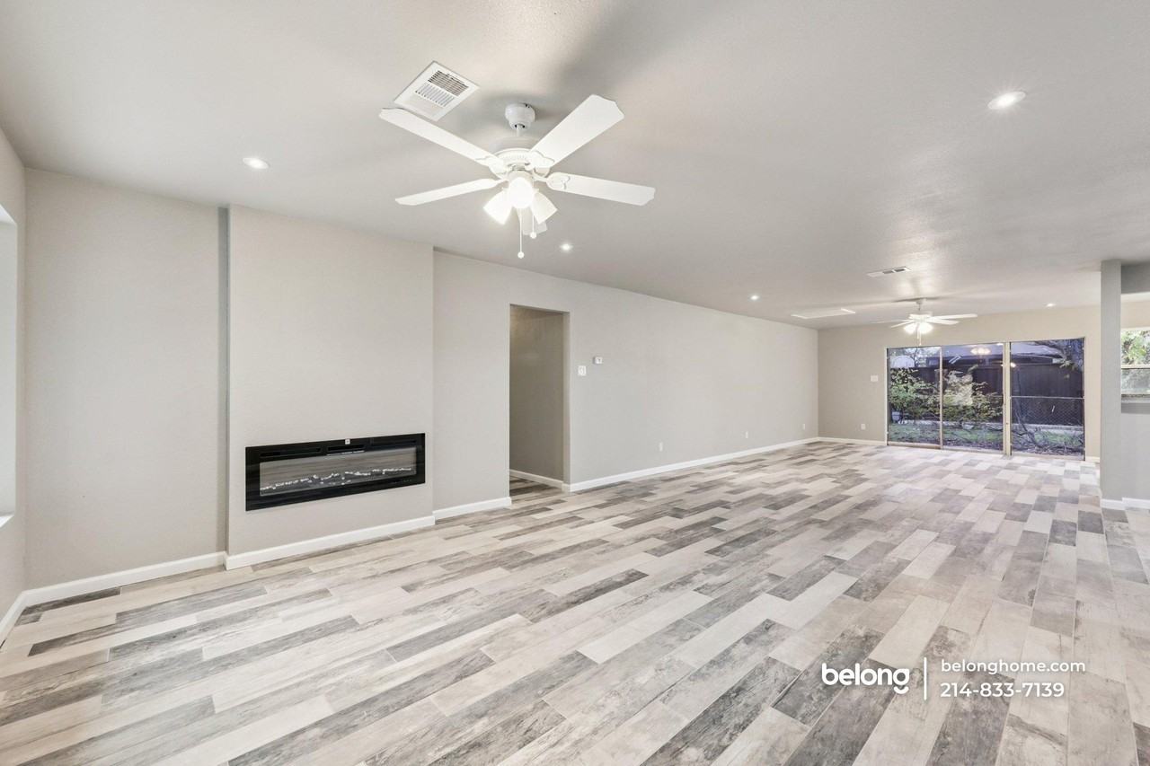 1710 Duncan Way - Photo 5 of 16