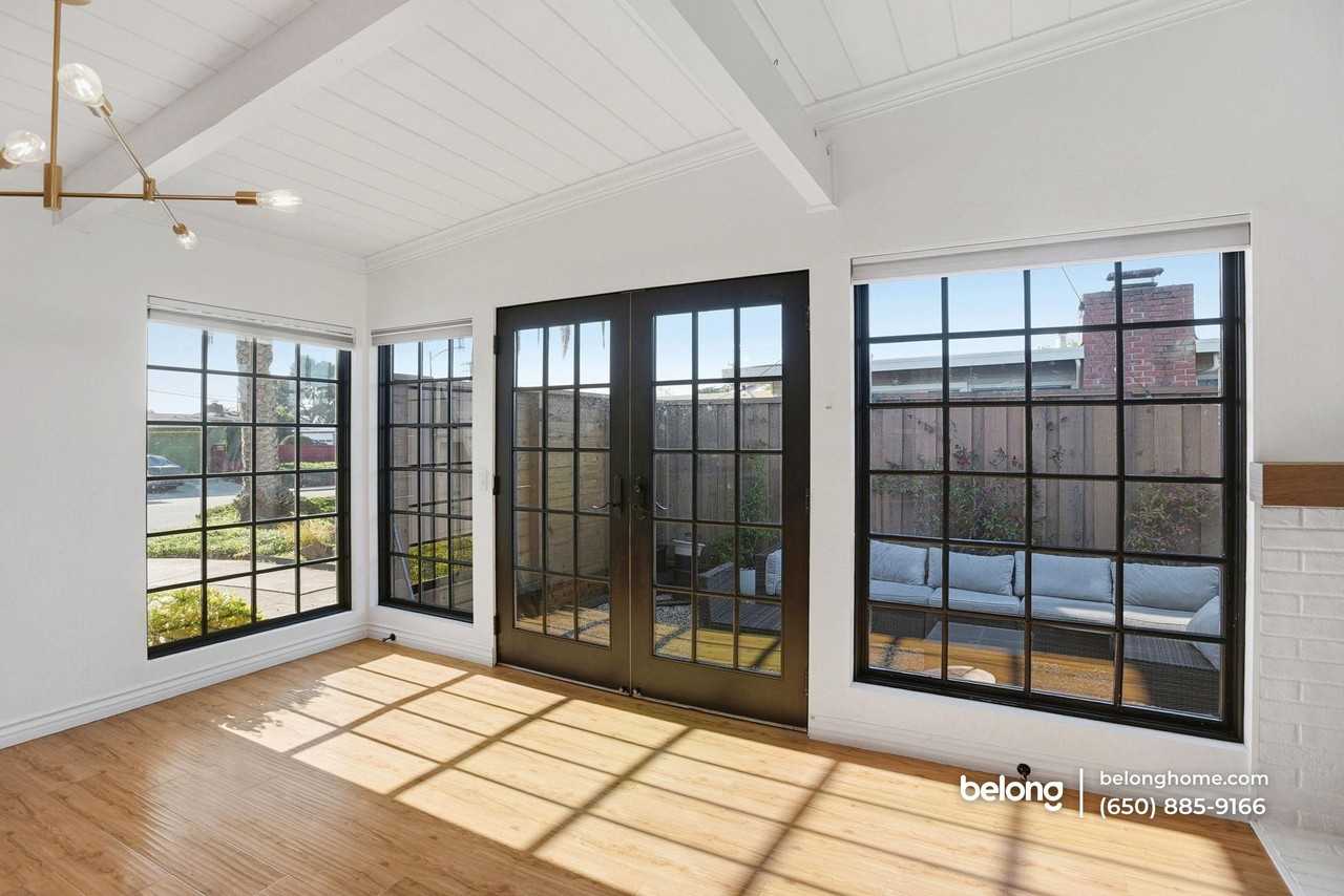 1611 Van Buren Street - Photo 7 of 20