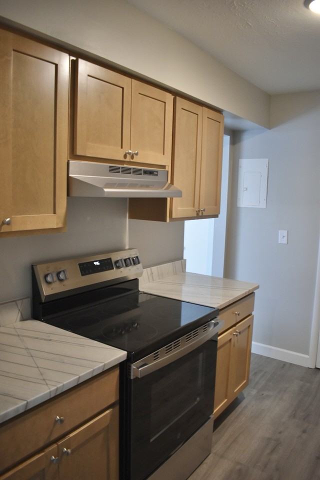 7970 Mentor Avenue #D5 - Photo 3 of 10