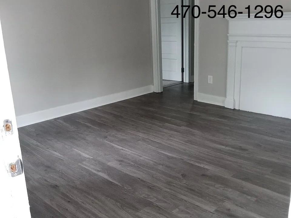 2115 Roosevelt Drive - Photo 2 of 5