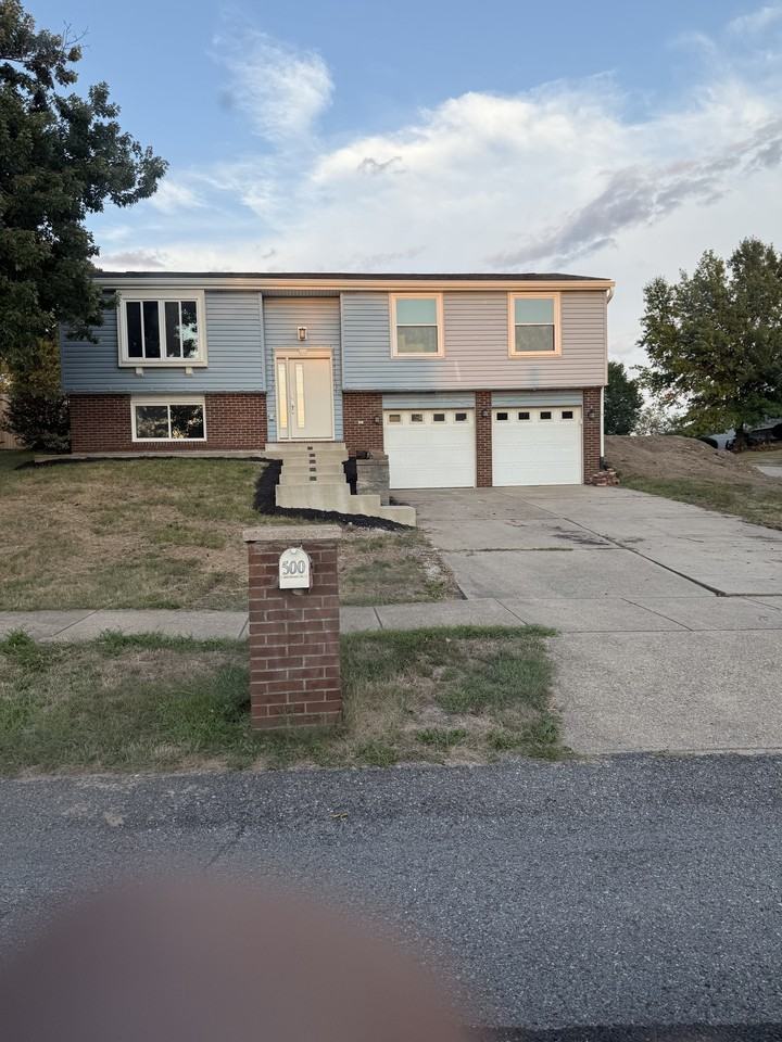 500 Meade Dr - Photo 6 of 22