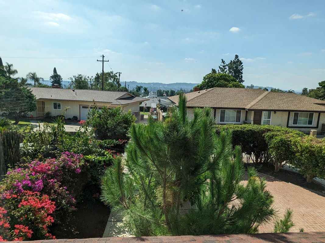 151 W Hillside Dr - Photo 4 of 46