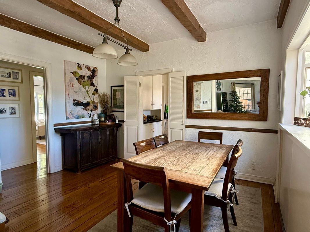 471 South La Peer Drive - Photo 2 of 5