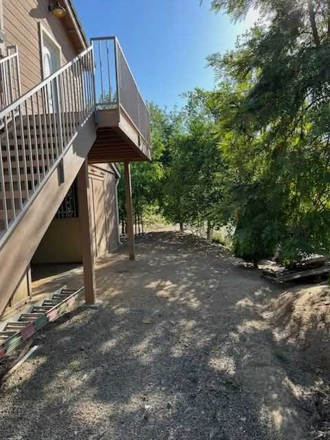 18110 Avenida Bosque - Photo 2 of 19
