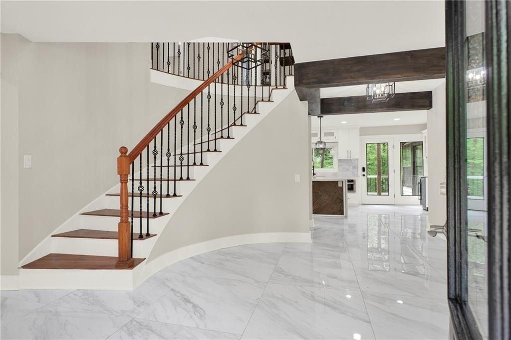 3270 Brookview Drive Northeast - Photo 5 of 50